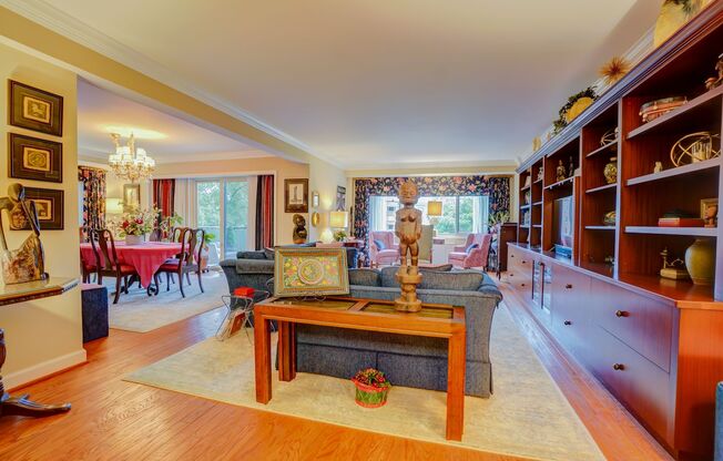 MUST SEE! Beautiful and spacious 3BR/2BA condo in one of DC's most sought-after neighborhoods!