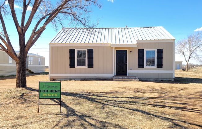 SLATON CHARMER! Totally Remodeled!! Available March 1st! 2/1 Polished Hardwood Floors!