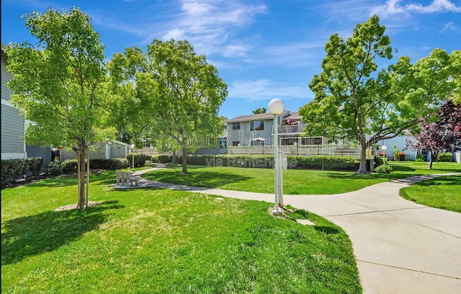 37050 MEADOWBROOK CMN