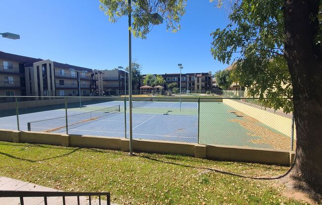 1 bed, 1 bath, $999, Unit # 333