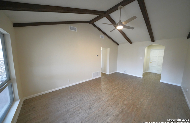 713 MARILYN DR