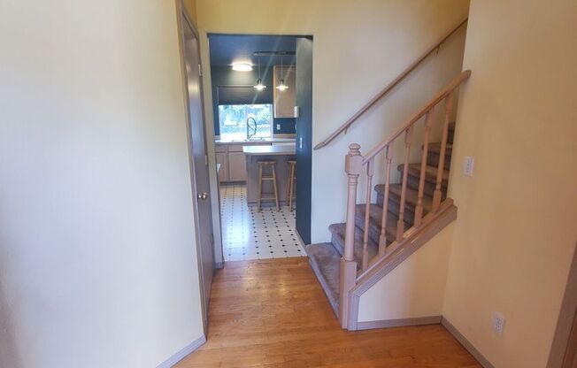 Bright 4BD/2.5BTH Lynnwood Home with Vaulted Ceilings & Large Backyard!