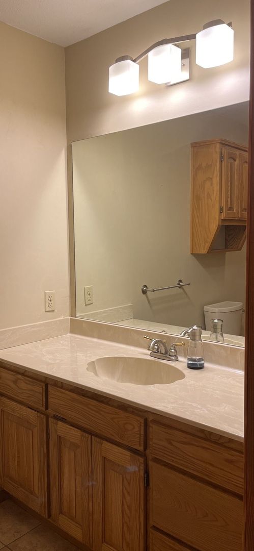 2 beds, 2 baths, $1,550