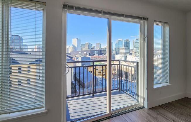 1 bed, 1 bath, 510 sqft, $2,325, Unit 307