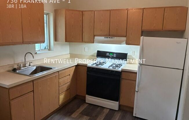 736 FRANKLIN AVE