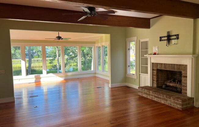 Gorgeous Marsh Views in Moss Creek!