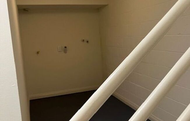 2 beds, 2.5 baths, 1,120 sqft, $2,698, Unit 1106