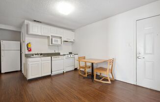 2 beds, 1 bath, 725 sqft, $1,350, Unit AAT1-C504