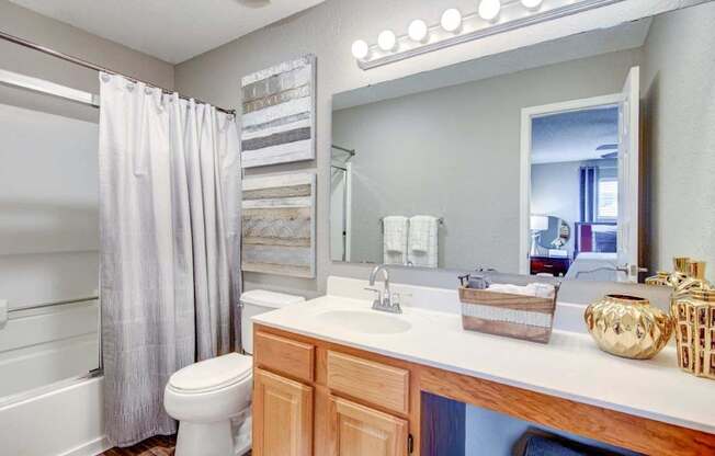 pinecrest town homes apts for rent olathe ks master bath