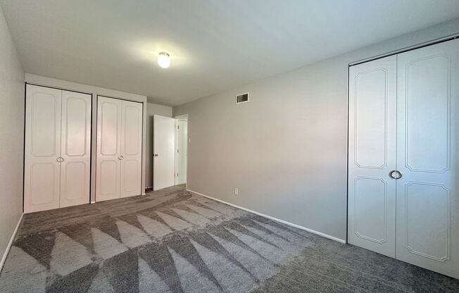 1 bed, 1 bath, 800 sqft, $895, Unit 4133-1H