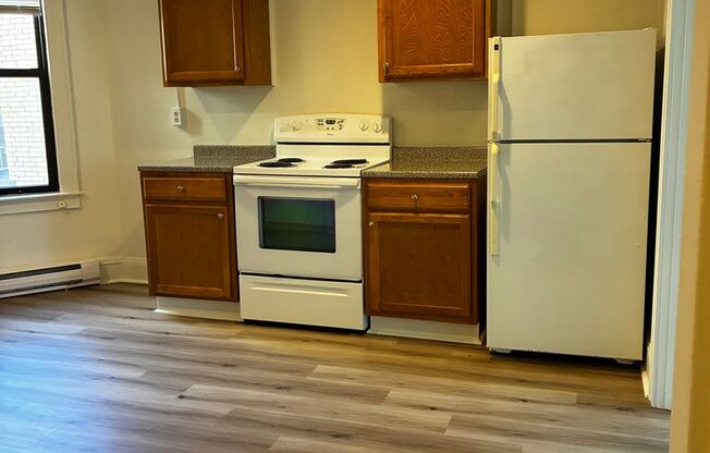 1 bed, 1 bath, 650 sqft, $1,099, Unit 7229 Penn Ave. #3A