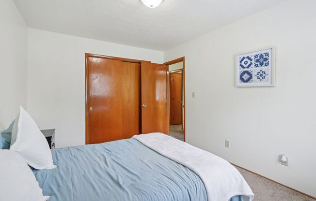 2 beds, 1 bath, 740 sqft, $1,199, Unit D - 04