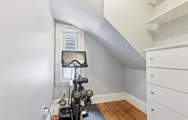 2 beds, 1 bath, 1,003 sqft, $3,500, Unit 1