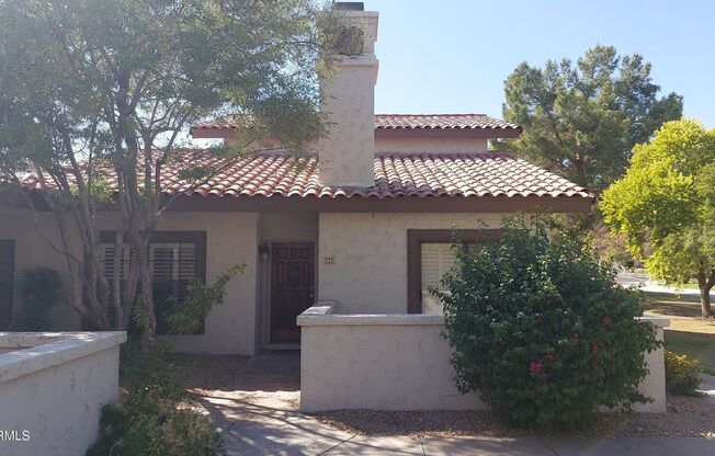 GORGEOUS SCOTTSDALE TOWNHOUSE!