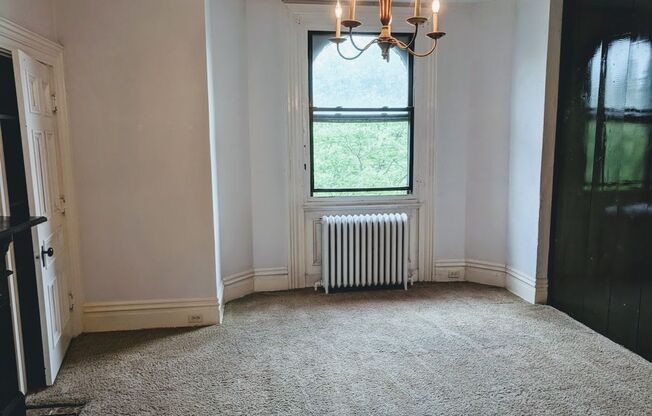 1 bed, 1 bath, $1,195, Unit 3rd Floor