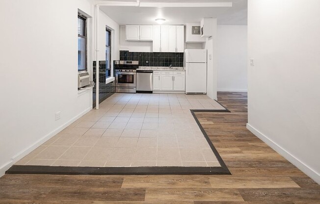 715 W 180 ST