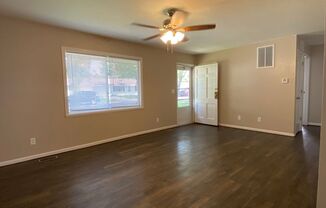 3 beds, 1 bath, $1,499