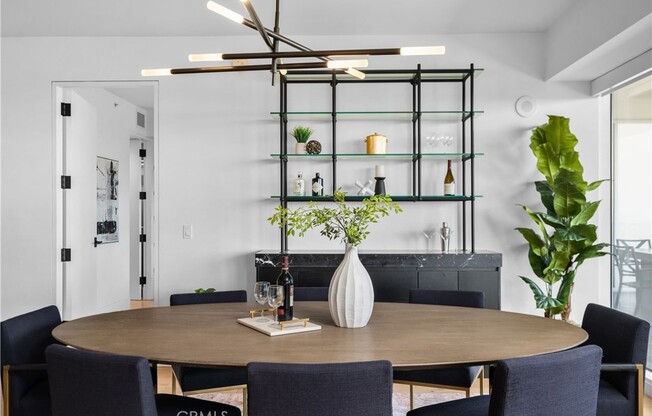 2 beds, 3 baths, 2,230 sqft, $11,000, Unit 14F