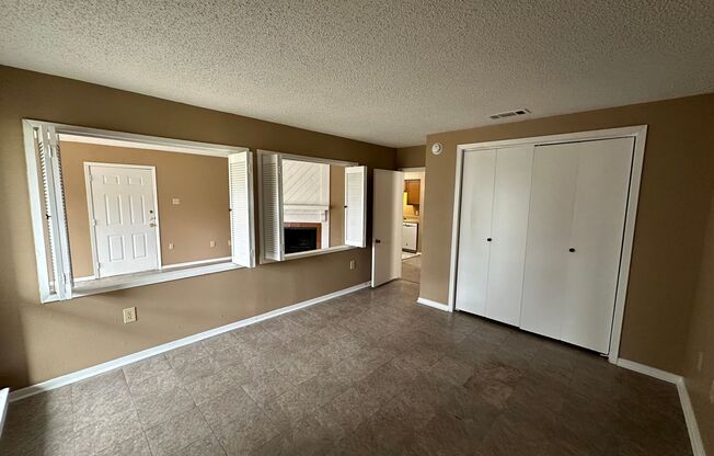 1 bed, 1 bath, $810, Unit APARTMENT 606