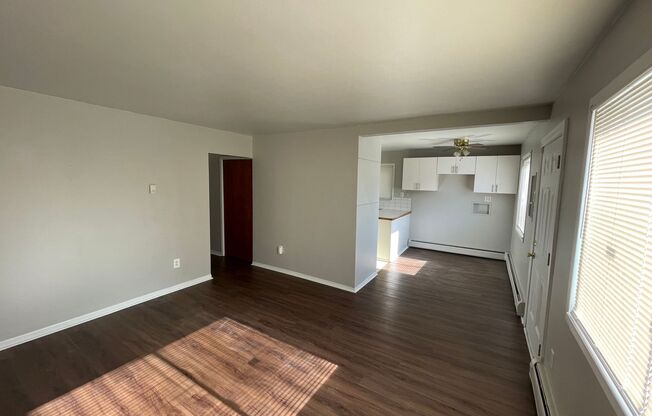 3 beds, 1 bath, $1,350