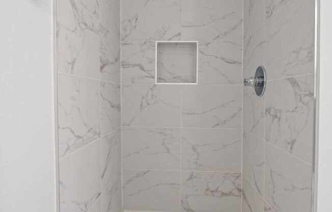 1 bed, 1 bath, $1,525