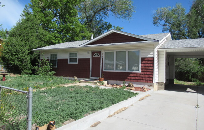 1006 MONTROSE AVE