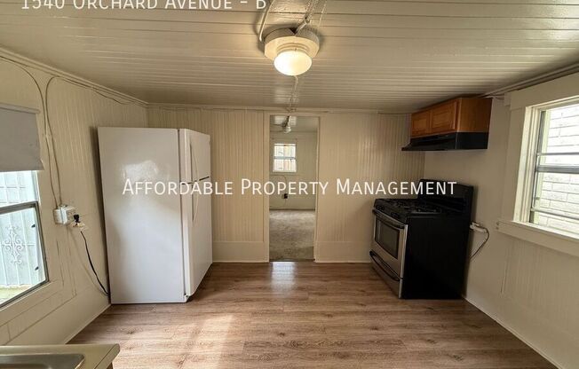 1540 Orchard Avenue Unit A-B