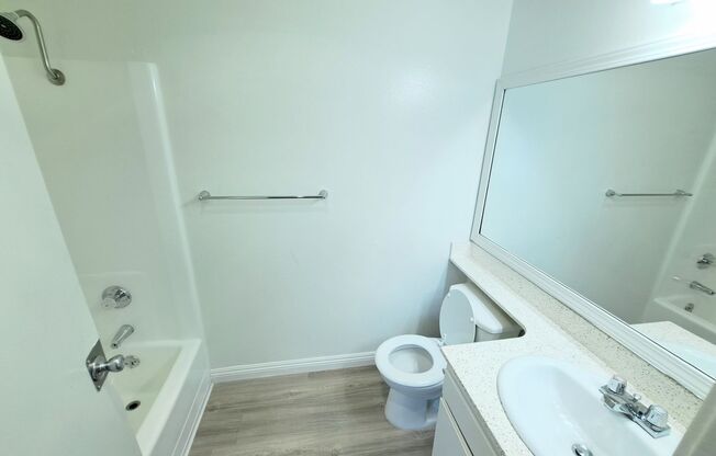 2 beds, 2 baths, 1,063 sqft, $2,495, Unit 230