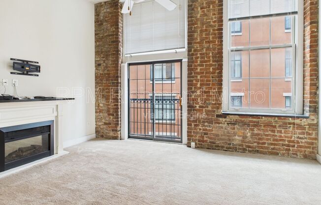 1 bed, 1 bath, 719 sqft, $1,220, Unit 203