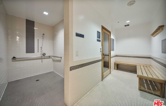 2 beds, 2 baths, 1,020 sqft, $3,200, Unit 610