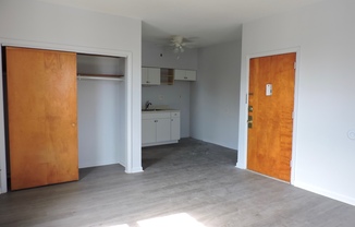 Studio, 1 bath, 450 sqft, $695, Unit UNIT 7