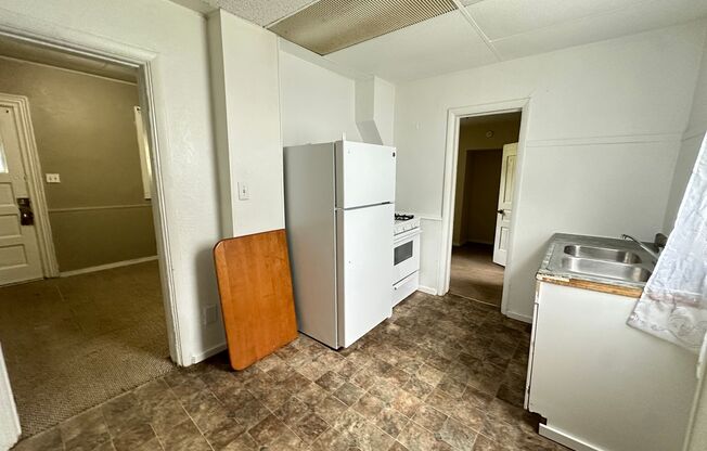 1 bed, 1 bath, $795