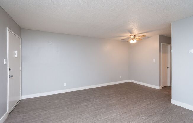 1 bed, 1 bath, 620 sqft, $1,175, Unit 252