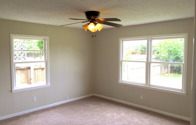 3 beds, 2 baths, $1,575