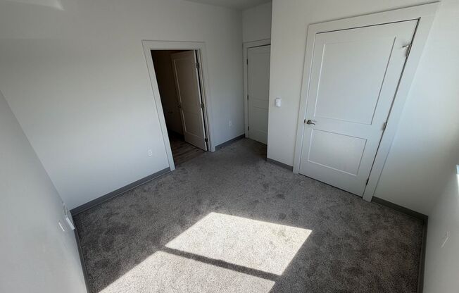 2 beds, 2 baths, 1,091 sqft, $1,595, Unit 107B