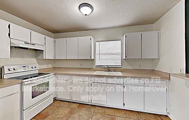 3519 N 10 ST