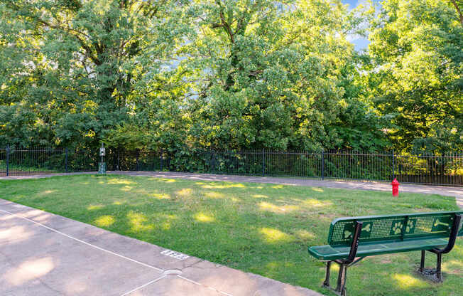 Sitting Area in Dog park at Arbors at Smyrna, Smyrna, 30080