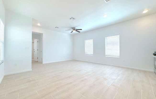 West/Central El Paso 1bed/1bath Refrig A/C Condo!