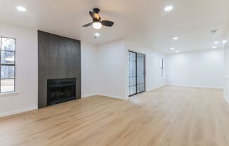 1 bed, 1 bath, $1,150, Unit #119