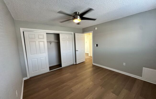 2 beds, 1 bath, 900 sqft, $2,720, Unit 0108