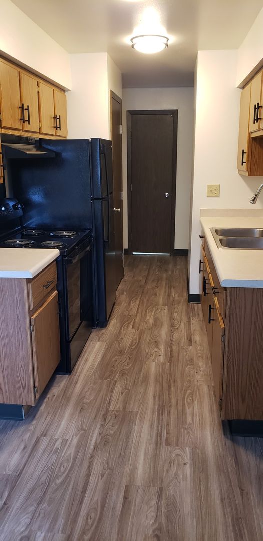 Heritage Arms Apartments