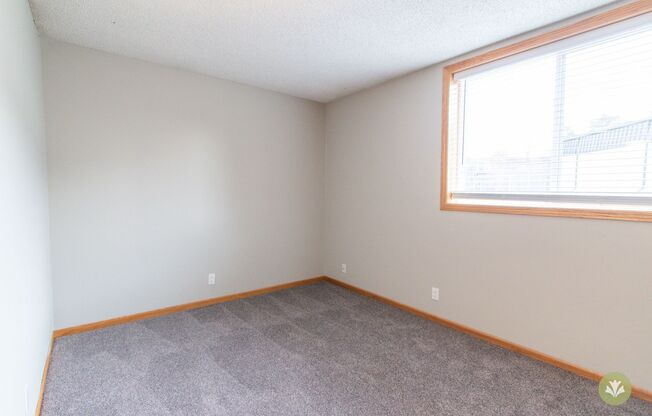 3 beds, 2 baths, 1,350 sqft, $1,460, Unit C-70
