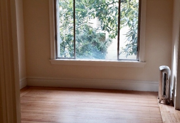 Studio, 1 bath, $1,725, Unit 202