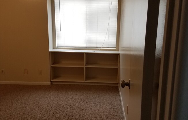 2 beds, 2 baths, 1,068 sqft, $1,299, Unit 7511-04