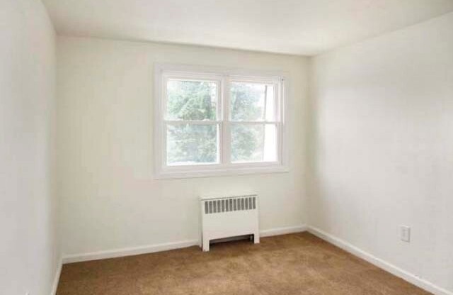 1 bed, 1 bath, 500 sqft, $1,089, Unit C22