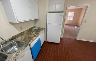 2 beds, 1 bath, $750, Unit 2257