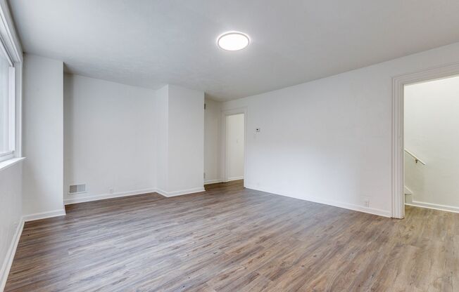Check out this renovated 2 bed with central a/c in the heart of Allentown!