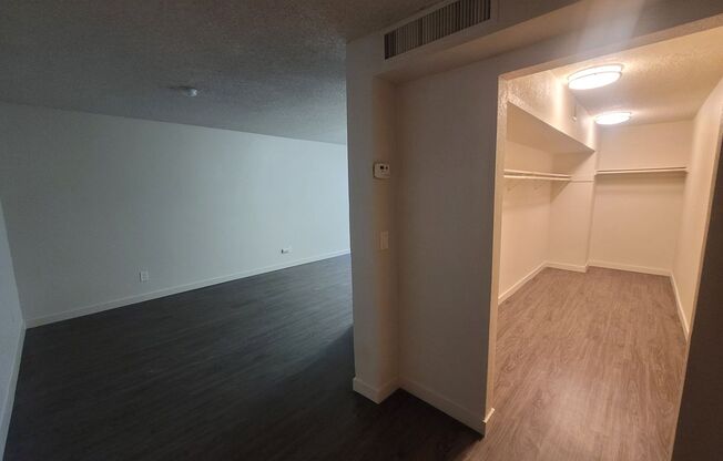 Studio, 1 bath, 274 sqft, $1,395, Unit 230A - 230A-1