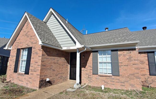 Welcome to 4551 Summer Crk N in Memphis, TN!