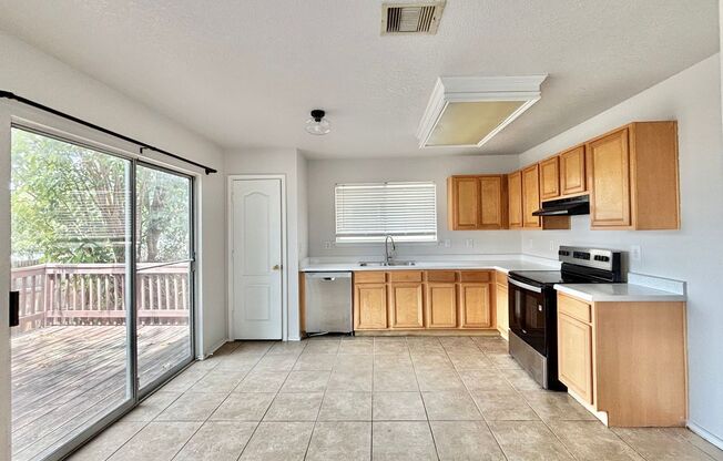 Spacious 2 story home!